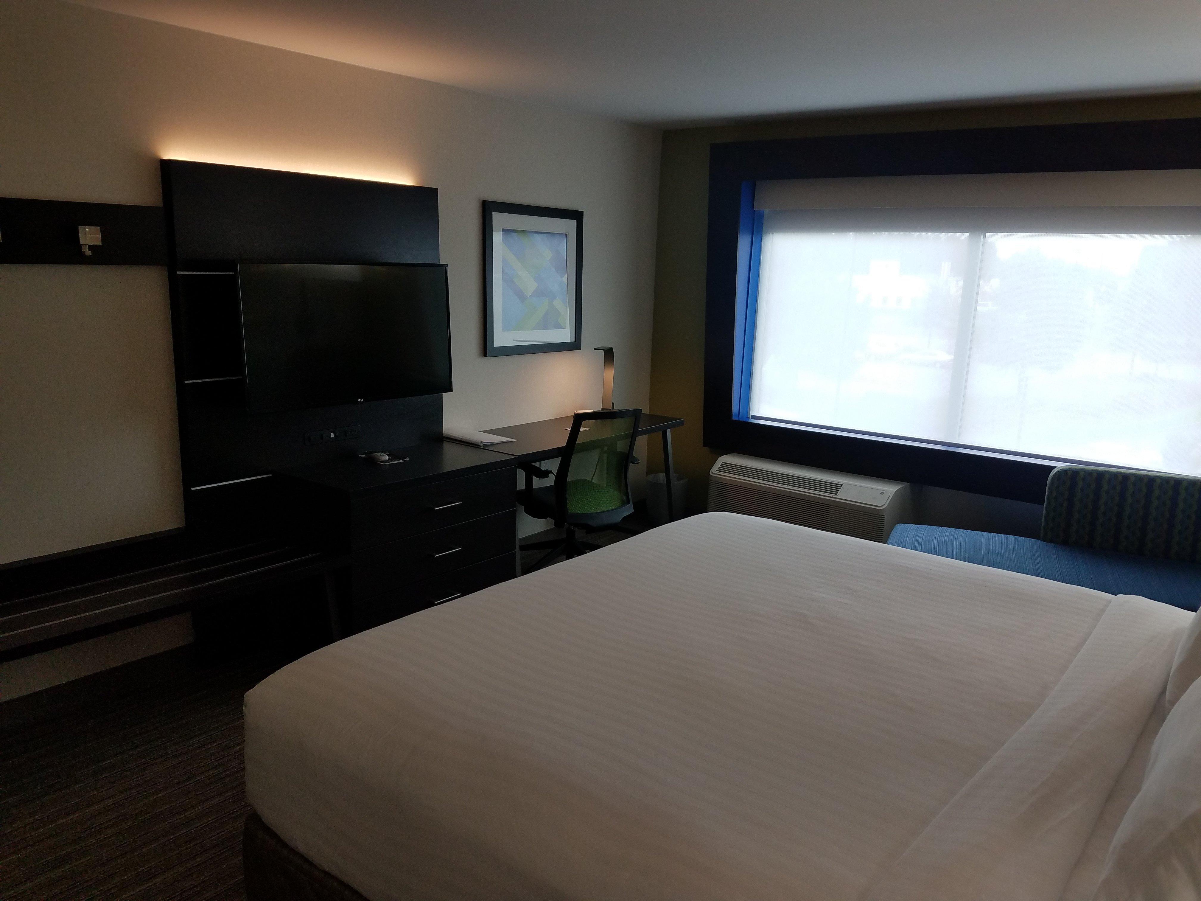 Holiday Inn Express & Suites - Milledgeville, An Ihg Hotel Экстерьер фото